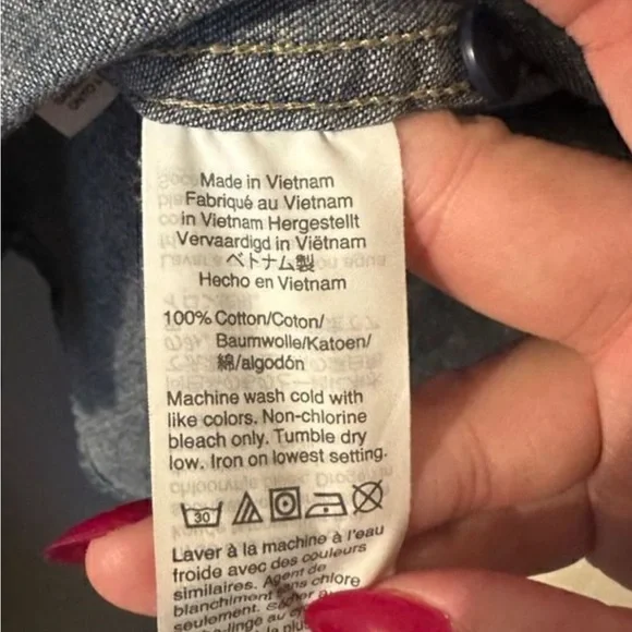 Madewell Classic Blue Denim Shirt - Picture 5 of 5